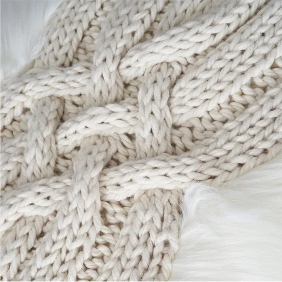 Pottery Barn Faux Fur Pillow Case Cable Knit Accent Cream White Large Square